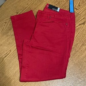 Apt. 9 Skinny Jeans, Imperial Red (Burgundy), Sz. 8R